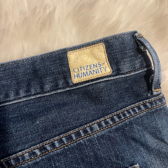 Citizens of Humanity Denim Shorts with Side Slit - Picture 4 of 4